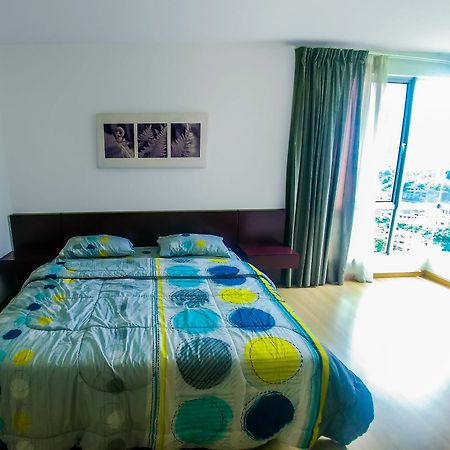 Mont Kiara @ Aston Kiara 3 Apartment Bukit Damansara Bagian luar foto